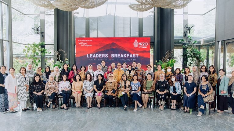 Indonesian leaders and businesspeople gather for the W20 Leaders' Breakfast
