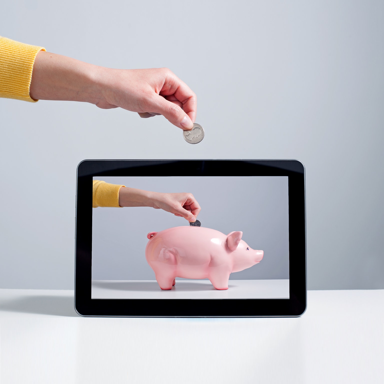 Best of both worlds: Balancing digital and physical channels in retail banking