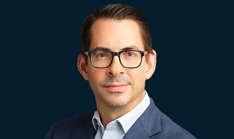 Jeremy Fox-Geen headshot