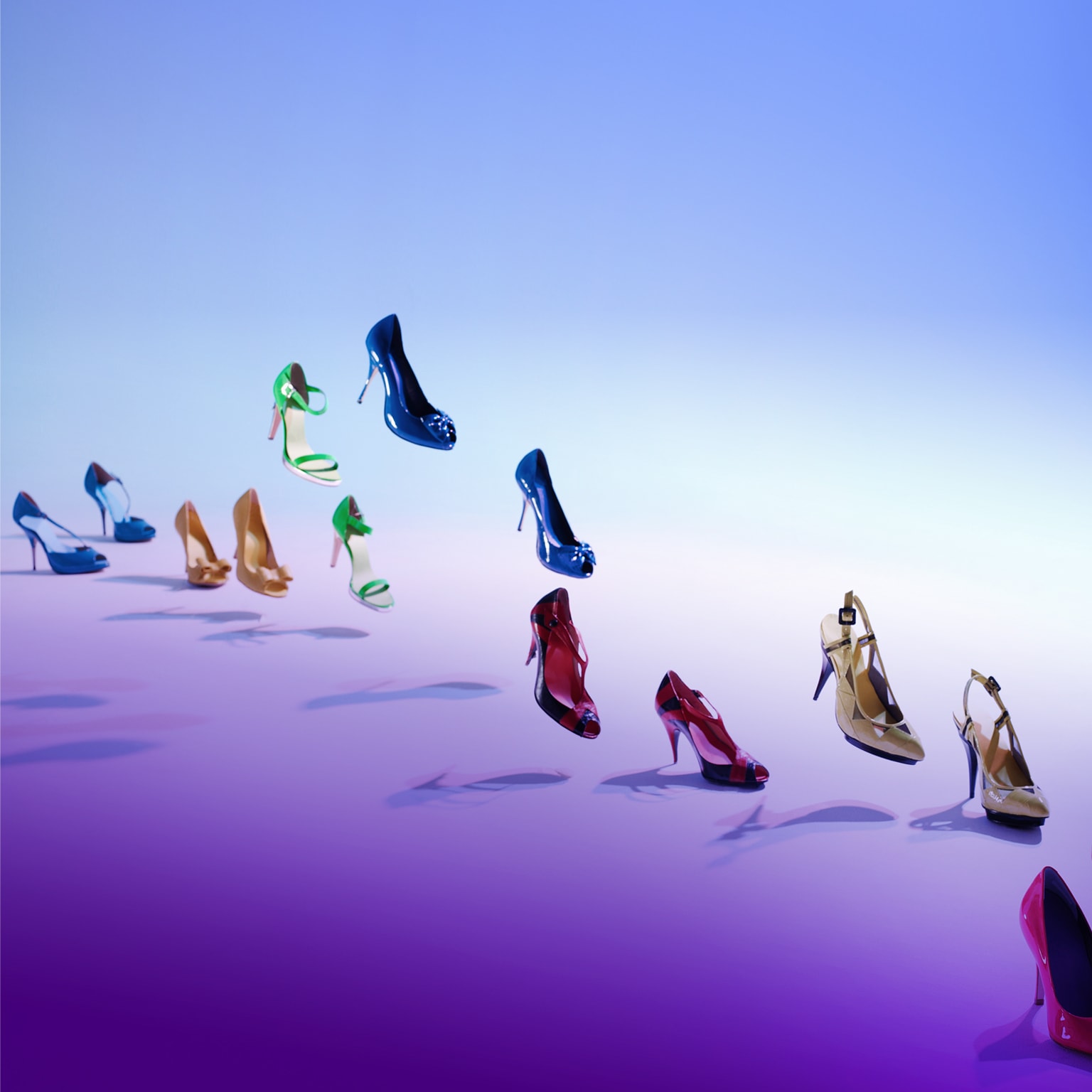 Balenciaga Will Stream Its Fall Show in 360-Degree Virtual Reality -  Fashionista